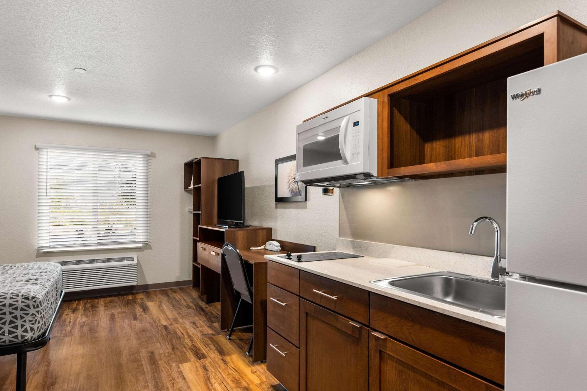 Woodspring Suites Port St Lucie Port St. Lucie ภายนอก รูปภาพ